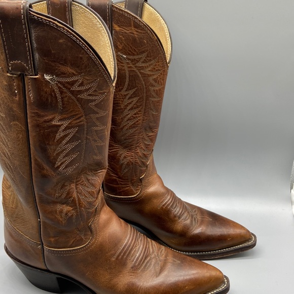 Justin Boots Shoes Justin Style L4935 Cowboy Boots Poshmark